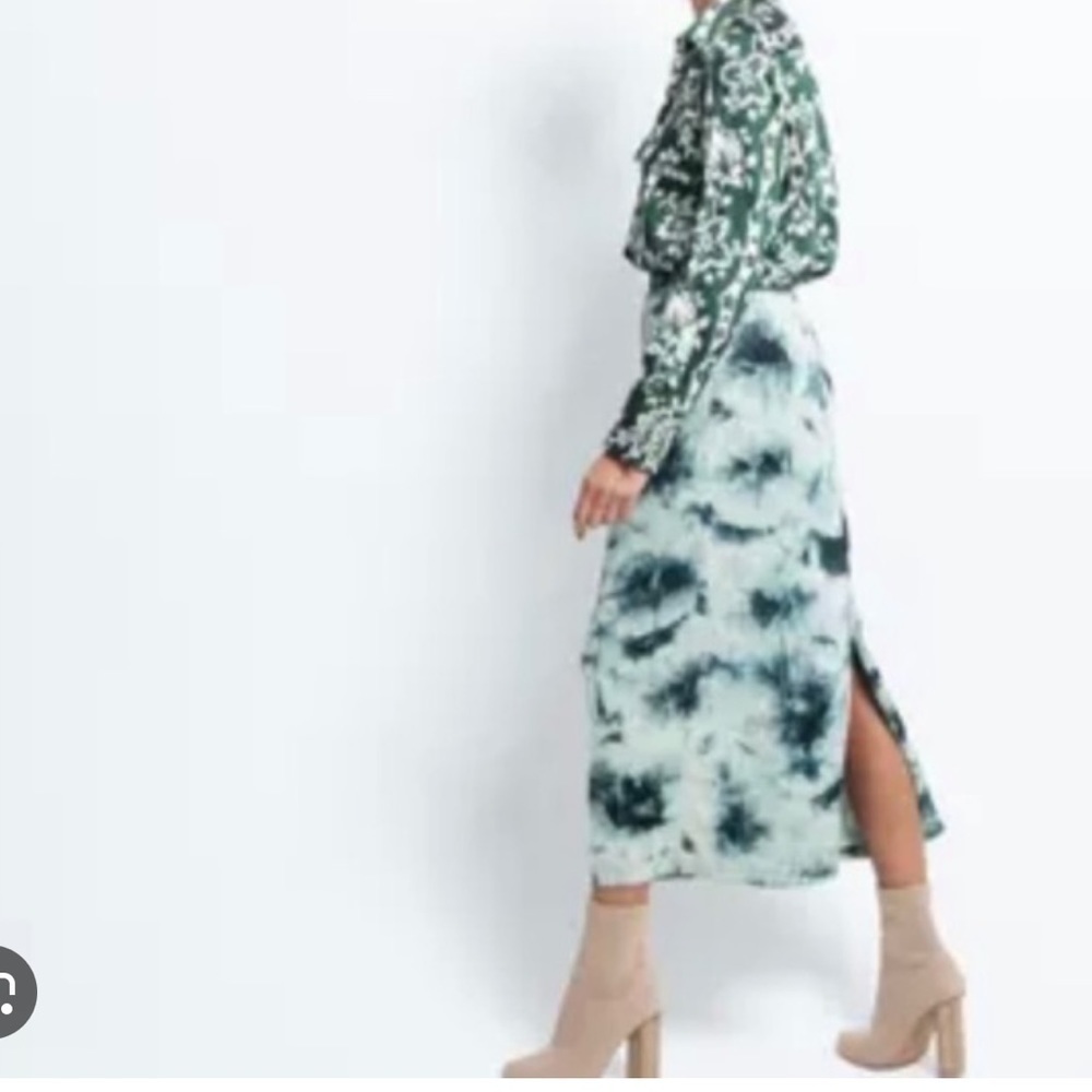 ZARA The Batik‎ tie dye blue green elastic waist long skirt Sz M